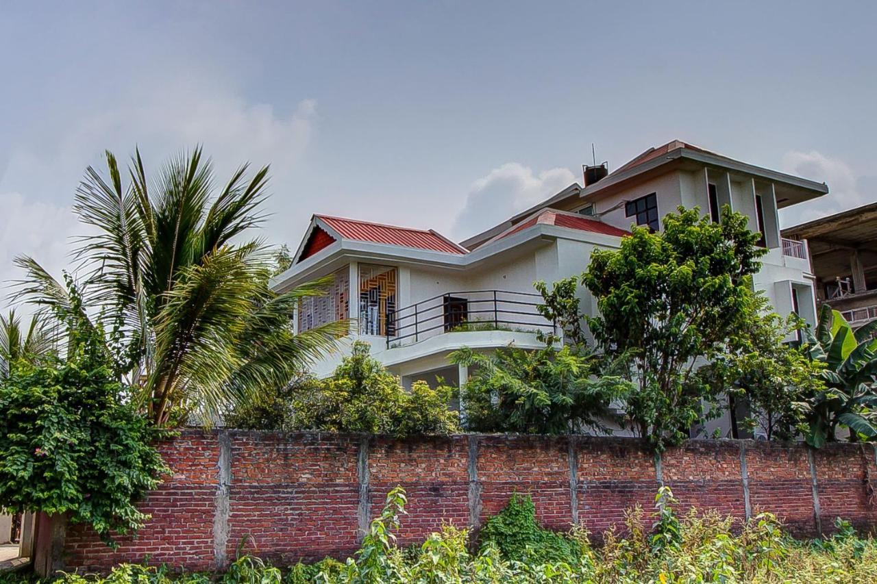 Oyo 13927 Green View Guest House Dispur Extérieur photo